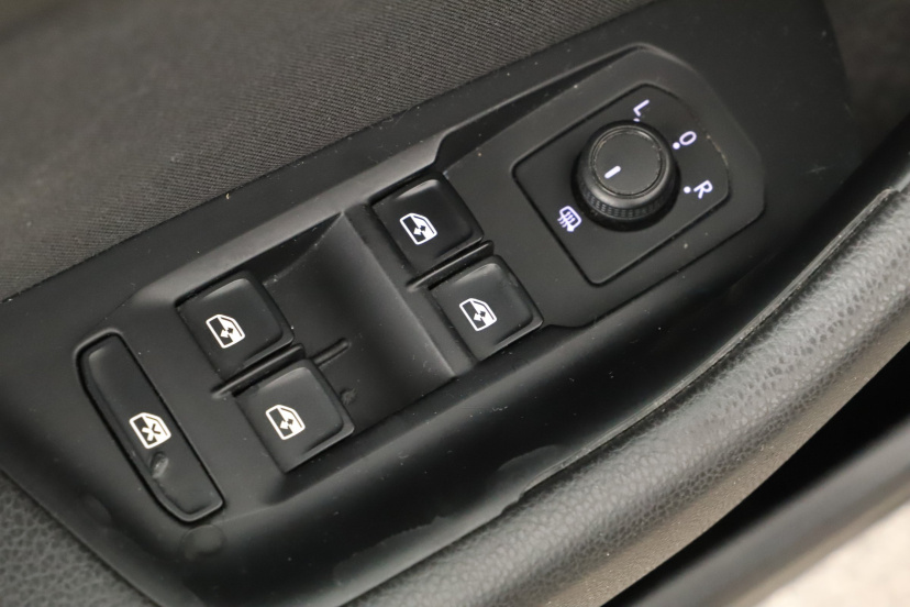 Volkswagen Passat, 2016