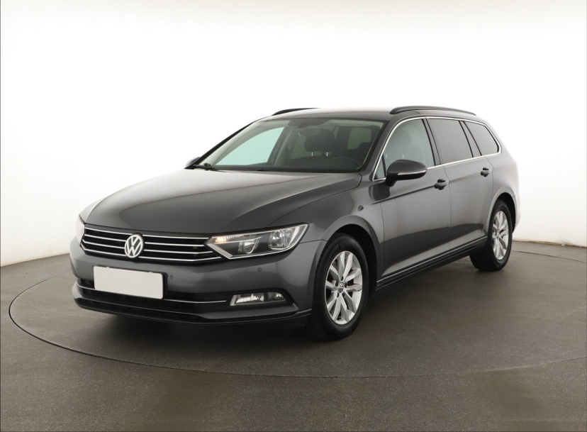 Volkswagen Passat, 2016