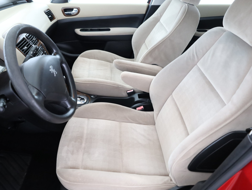 Peugeot 307, 2005