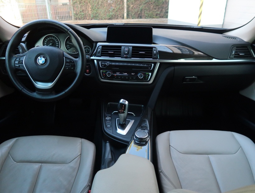 BMW 3GT, 2016