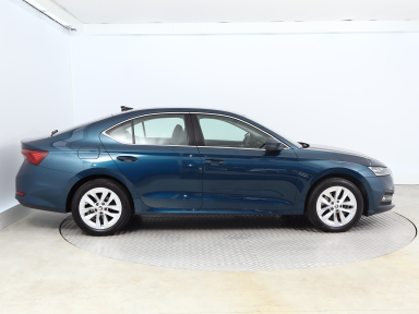 Škoda Octavia - 2022