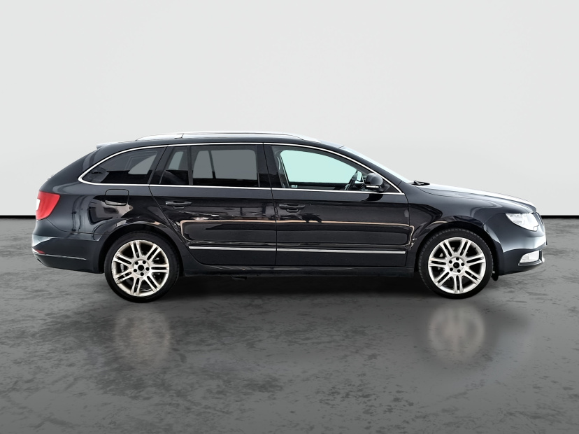 Škoda Superb, 2010