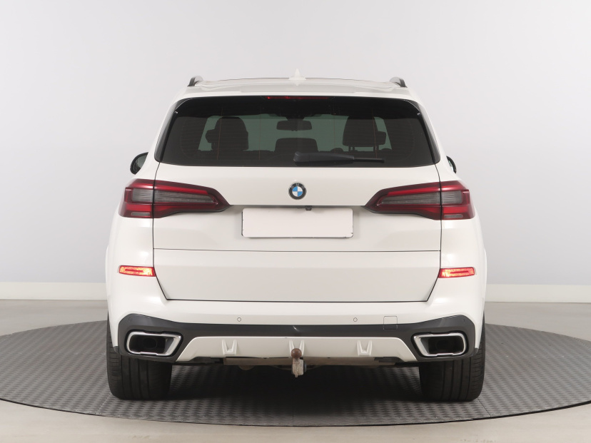 BMW X5, 2022