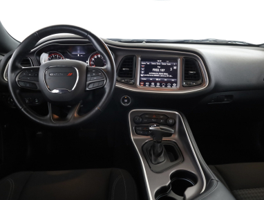 Dodge Challenger - 2022