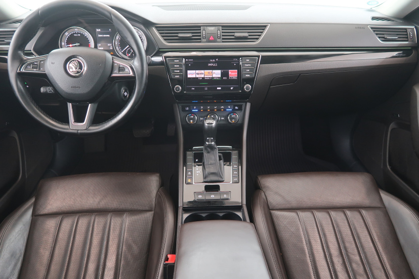 Škoda Superb, 2016