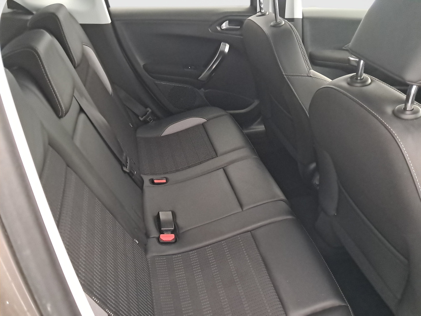 Peugeot 2008, 2016
