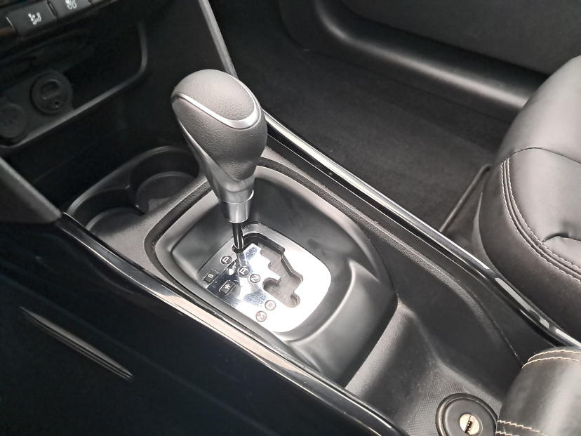 Peugeot 2008, 2016
