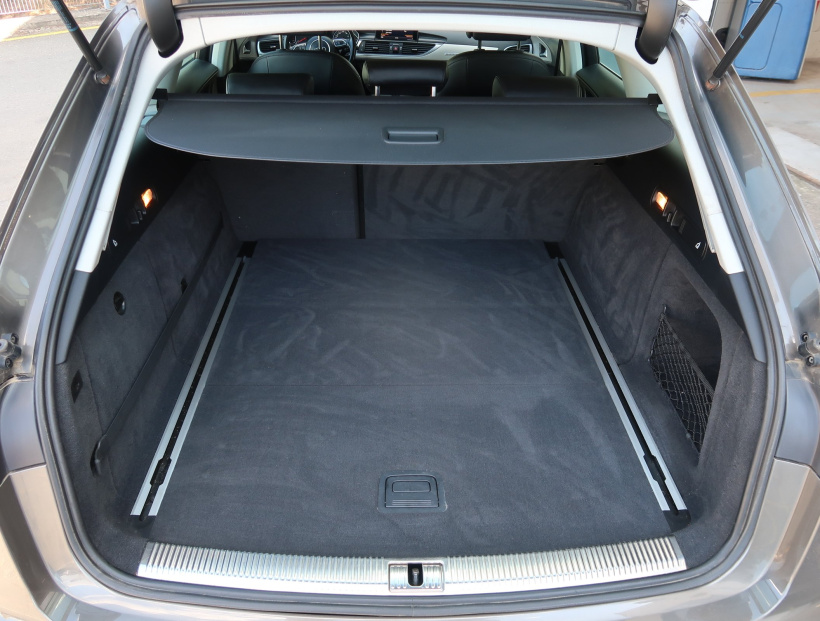 Audi A6 Allroad, 2015