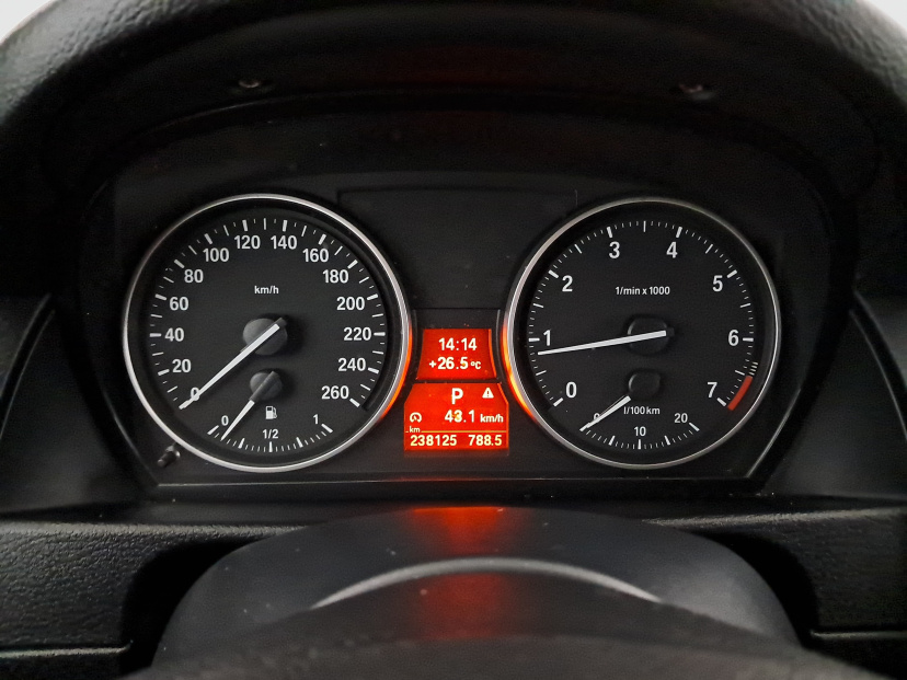 BMW X1, 2012