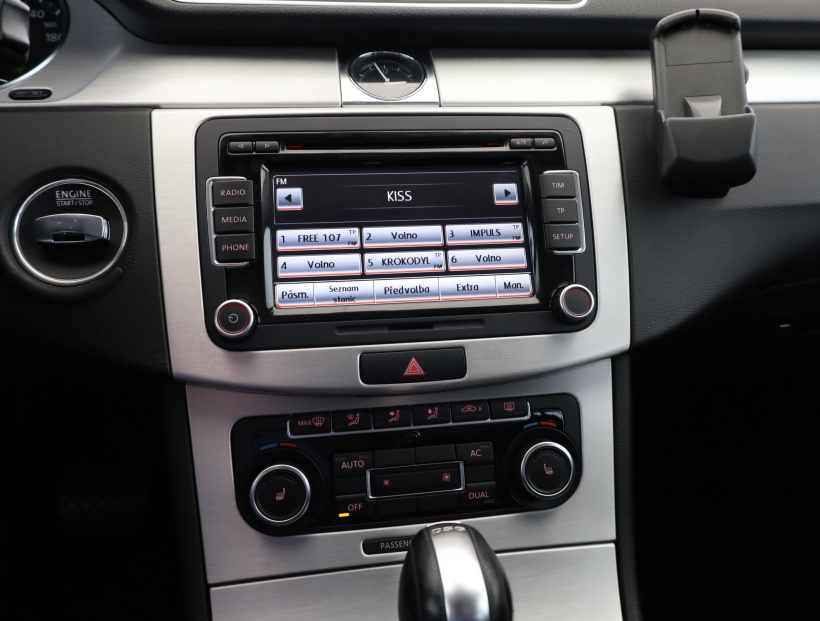Volkswagen Passat, 2012