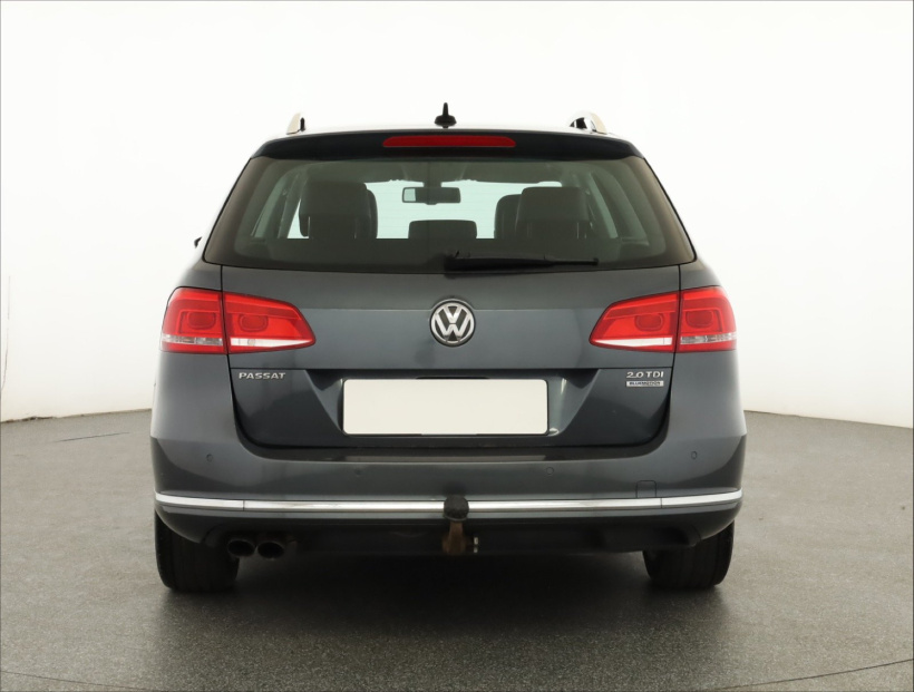 Volkswagen Passat, 2012