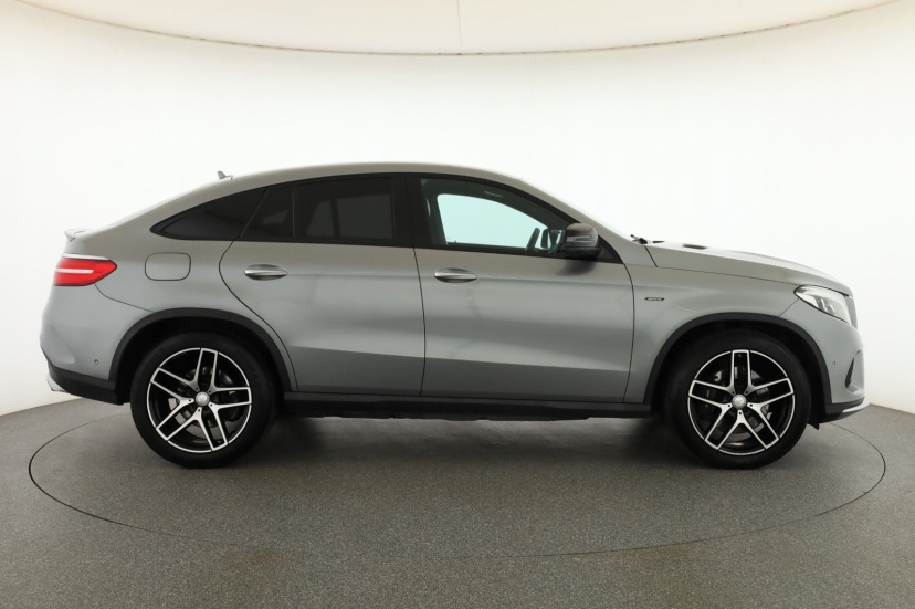 Mercedes-Benz GLE Coupe, 2016