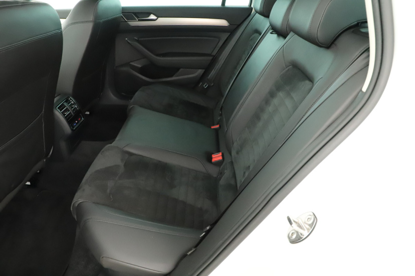 Volkswagen Passat, 2018