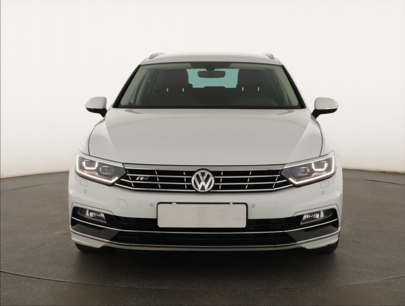 Volkswagen Passat, 2018