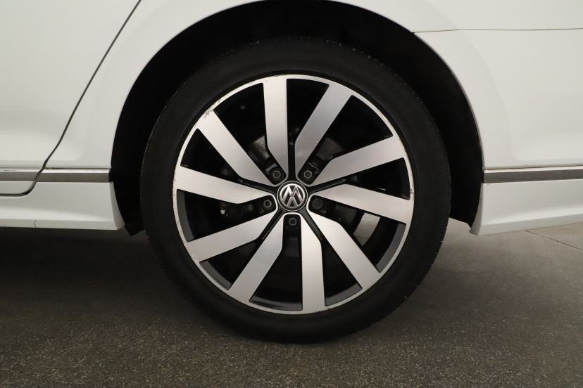 Volkswagen Passat, 2018