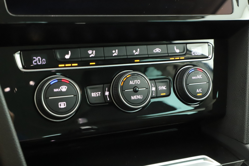 Volkswagen Passat, 2018