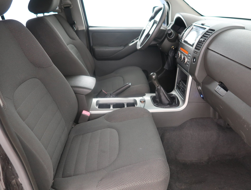 Nissan Pathfinder, 2006