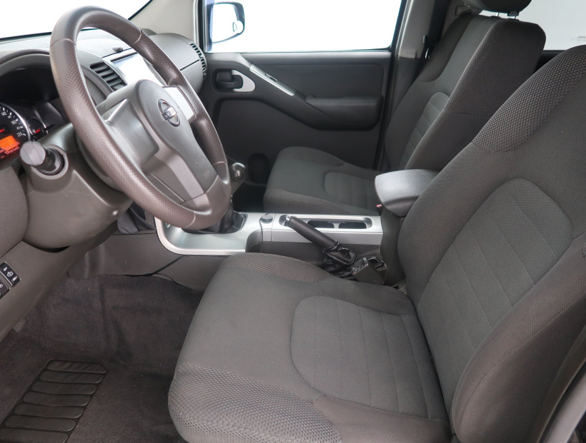 Nissan Pathfinder, 2006