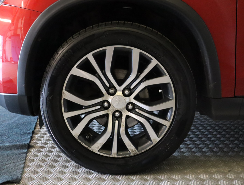 Mitsubishi ASX, 2015