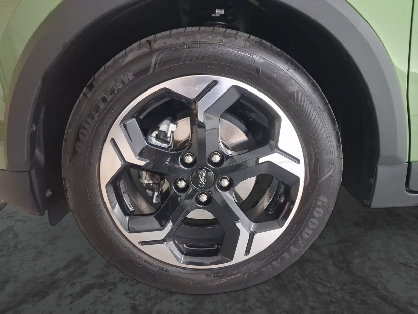 Ford Tourneo Courier, 2025