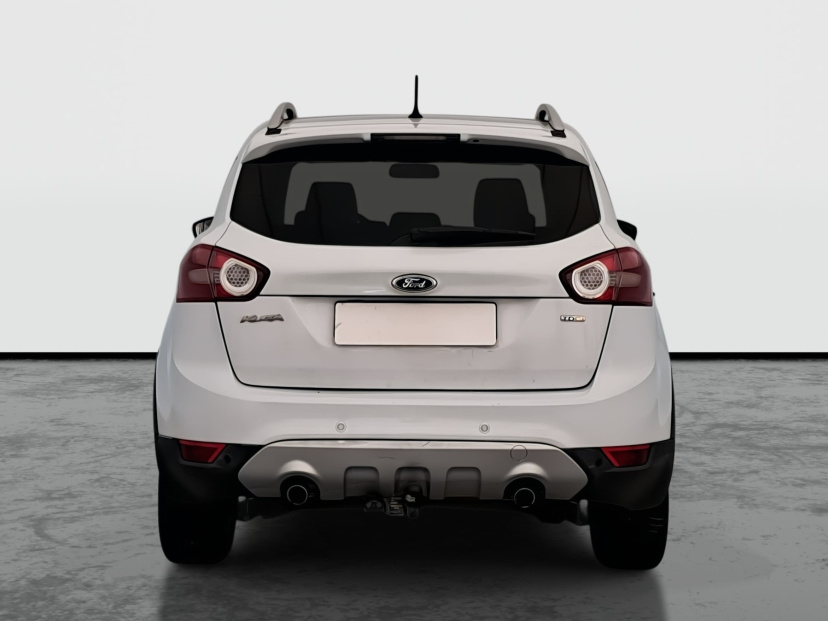 Ford Kuga, 2010