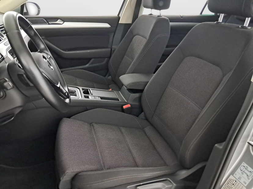 Volkswagen Passat, 2019