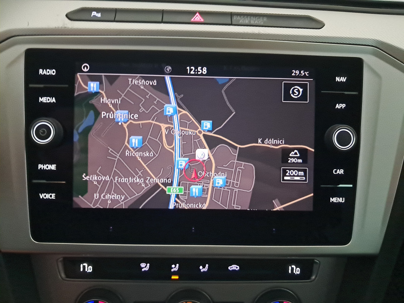 Volkswagen Passat, 2019