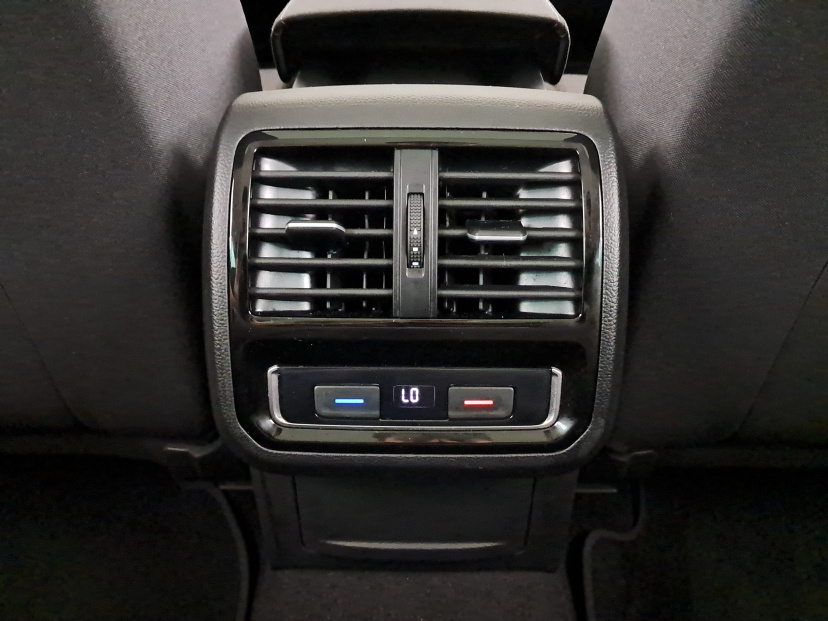 Volkswagen Passat, 2019