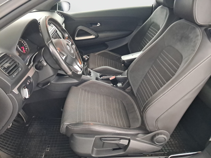 Volkswagen Scirocco, 2009