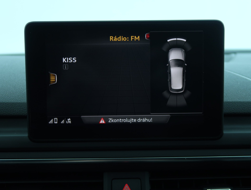 Audi A4, 2016