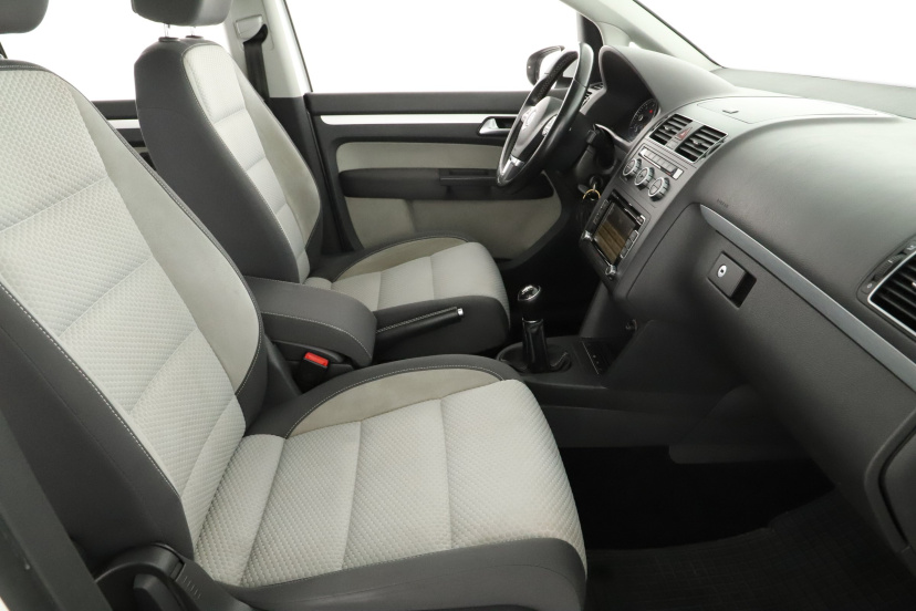Volkswagen Touran, 2014