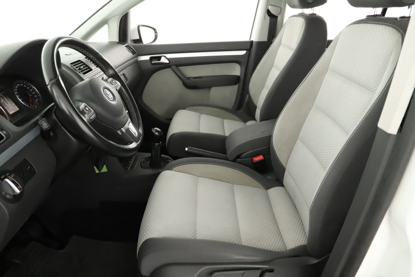 Volkswagen Touran, 2014