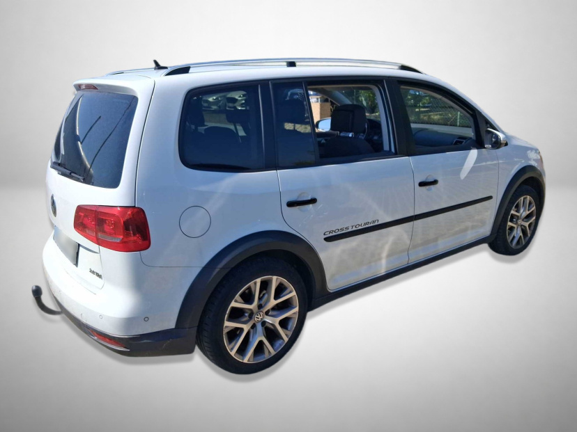 Volkswagen Touran, 2014