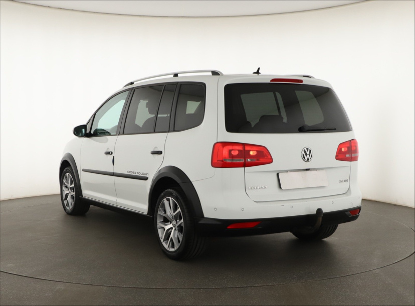 Volkswagen Touran, 2014