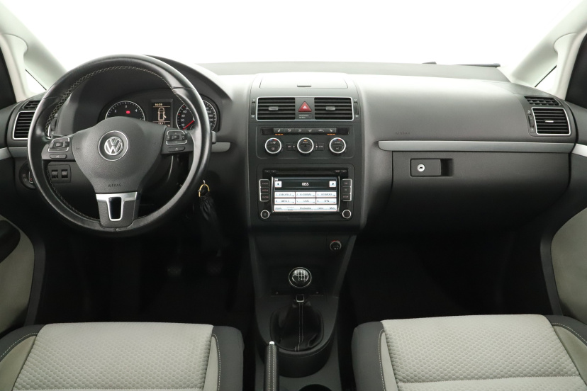 Volkswagen Touran, 2014