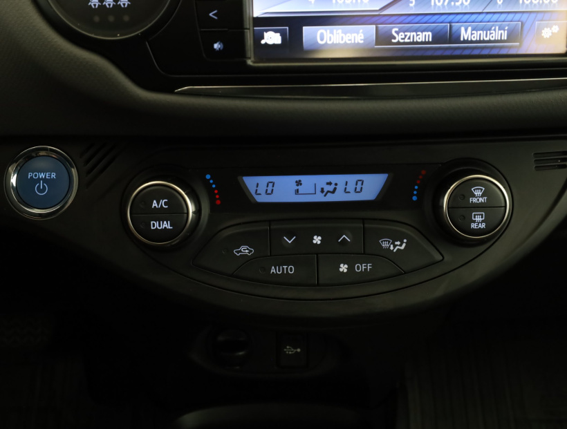 Toyota Yaris, 2015