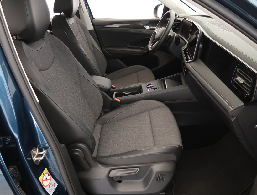 Volkswagen Tiguan, 2025
