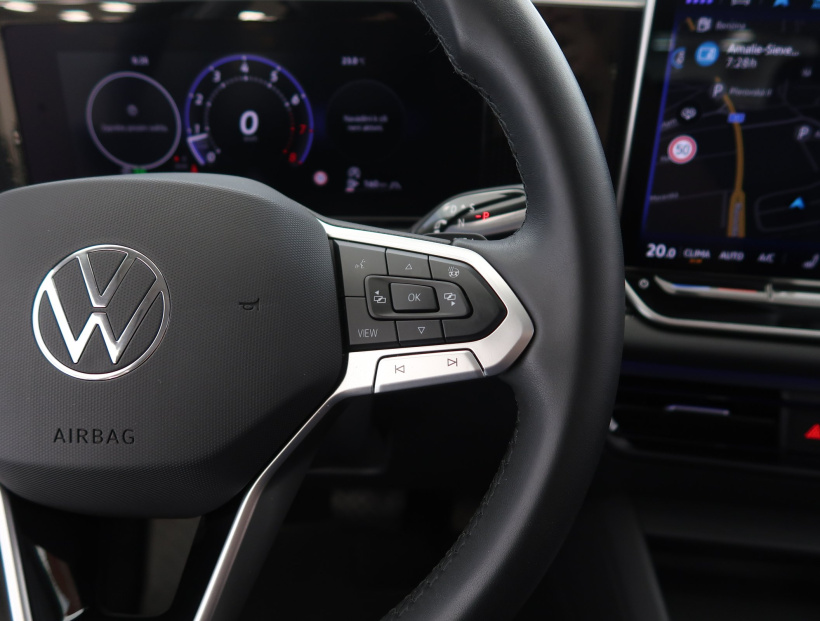 Volkswagen Tiguan, 2025