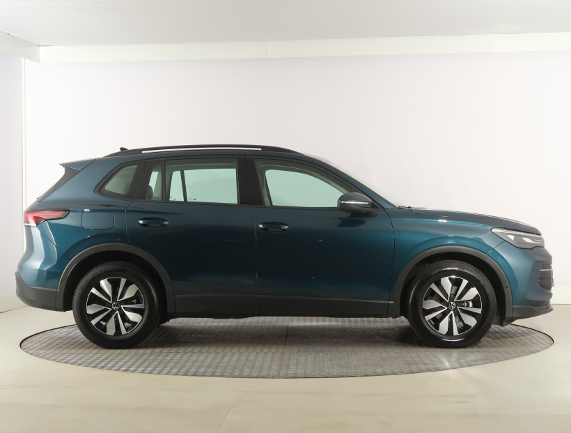 Volkswagen Tiguan, 2025