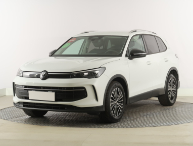 Volkswagen Tiguan - 2025