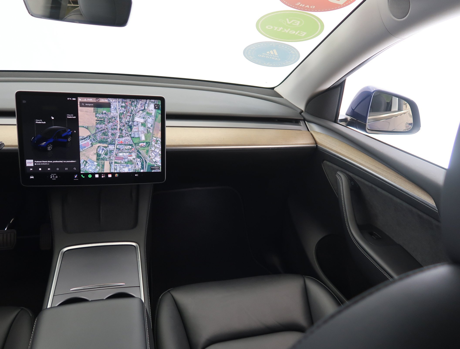 Tesla Model Y Long Range AWD – fotografie 11