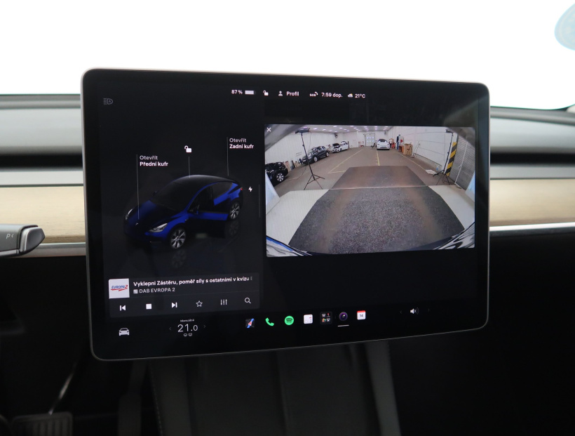 Tesla Model Y, 2023