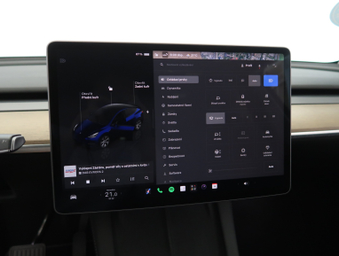 Tesla Model Y - 2023