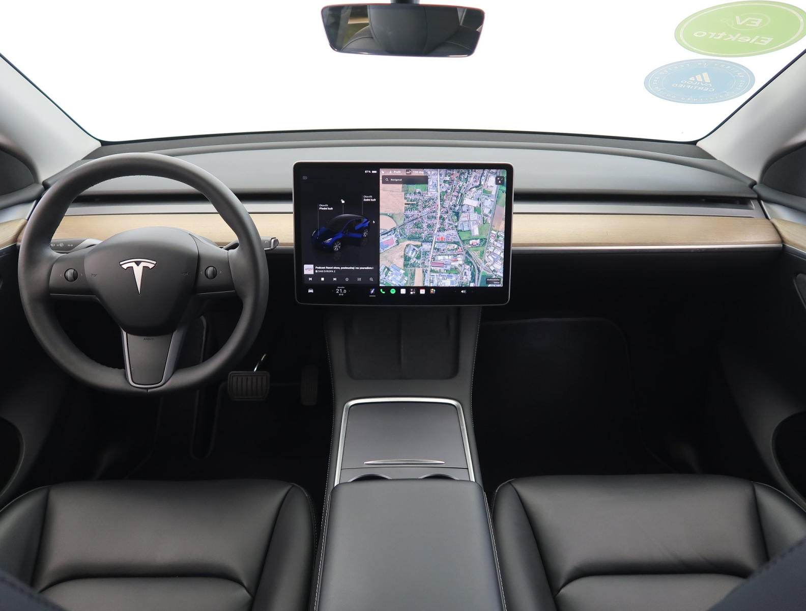 Tesla Model Y - 2023
