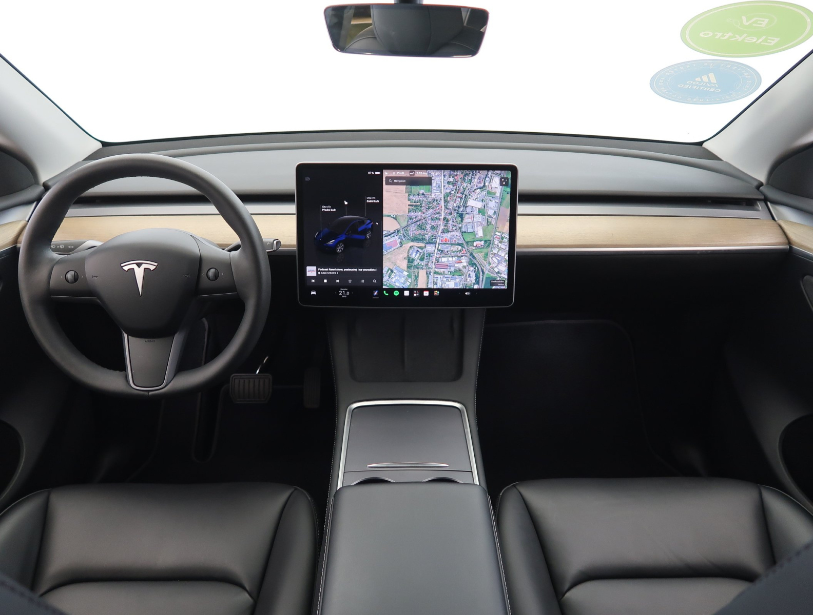 Tesla Model Y Long Range AWD – fotografie 10