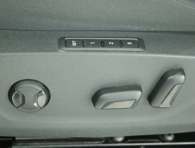 Škoda Enyaq - 2023