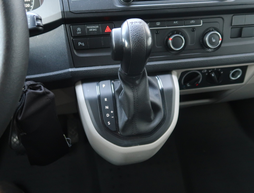 Volkswagen Transporter, 2019