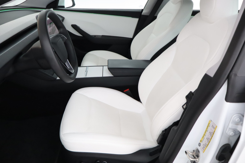 Tesla Model 3, 2023