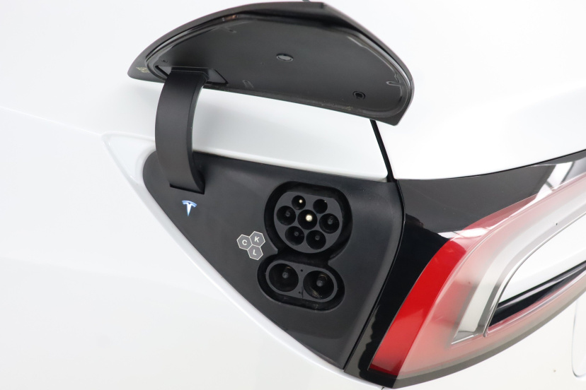 Tesla Model 3, 2023