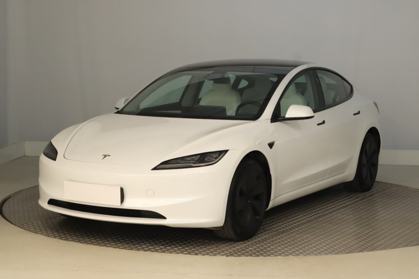Tesla Model 3, 2023